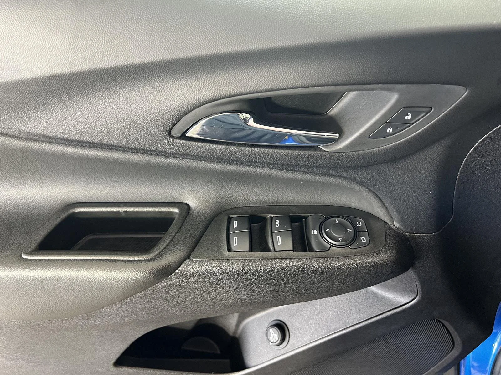 Used 2024 Riptide Blue Metallic Chevrolet LT image 6