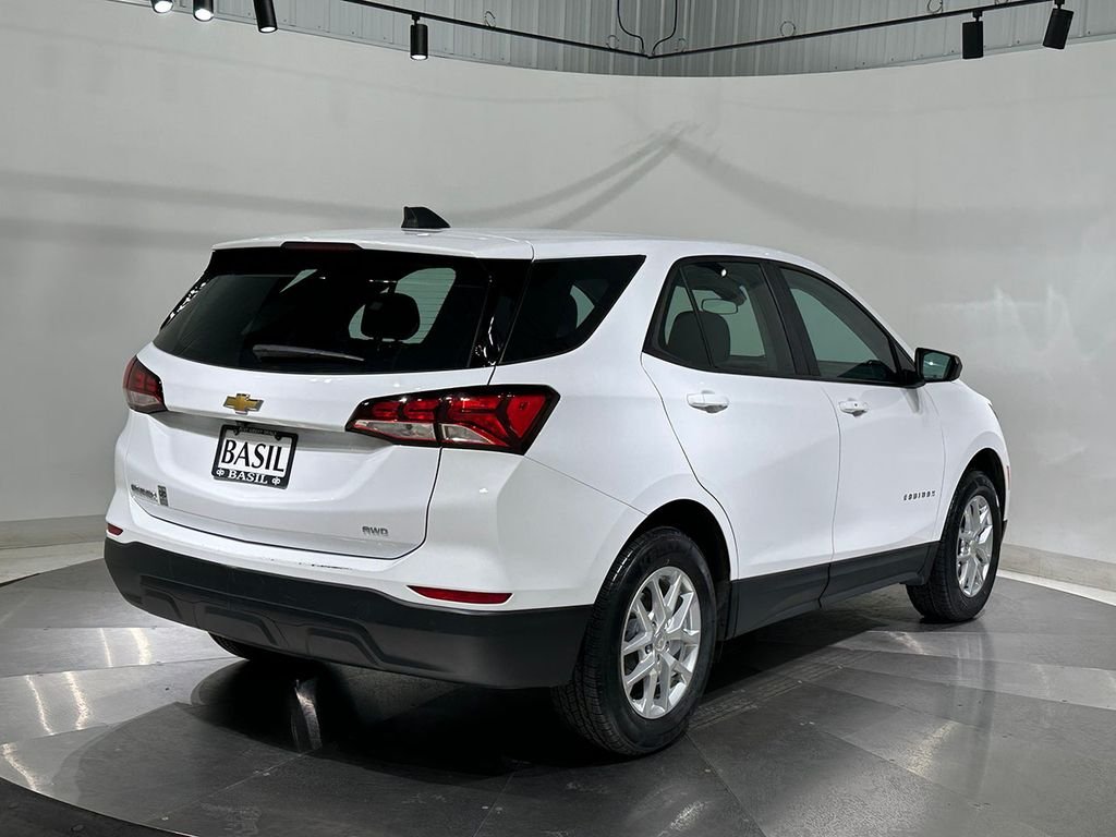 Used 2023 White Chevrolet LS image 11