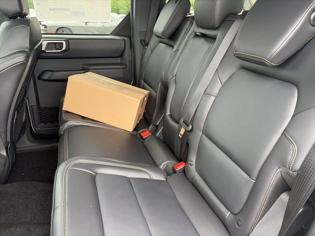 New 2026 Desert Sand Ford Badlands® image 31