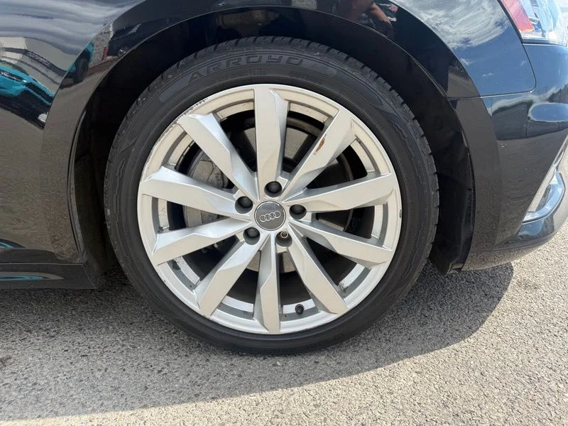 Used 2018  Audi 2.0T Premium Plus image 4