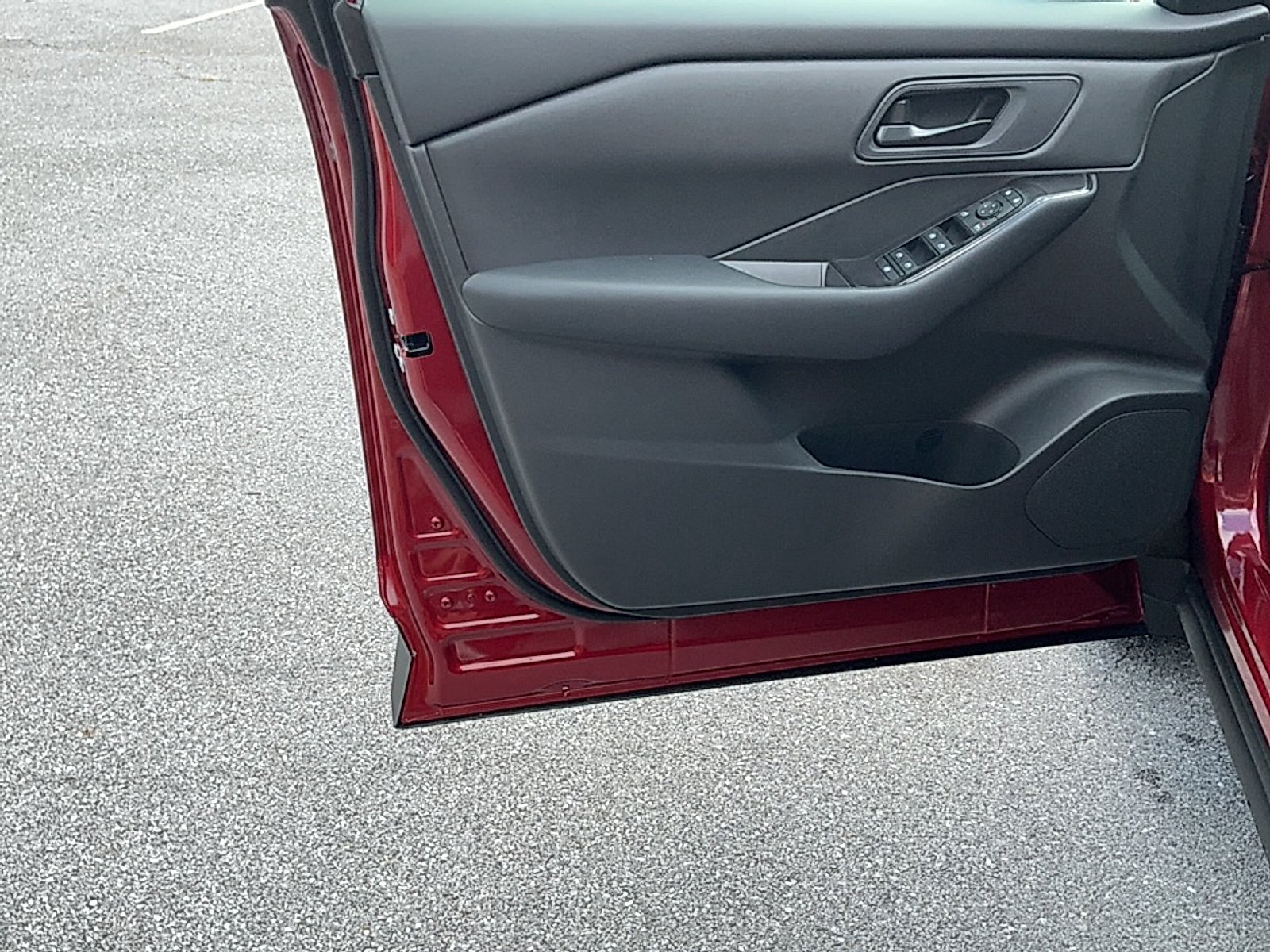 New 2026 Scarlet Ember Tintcoat Nissan S image 6