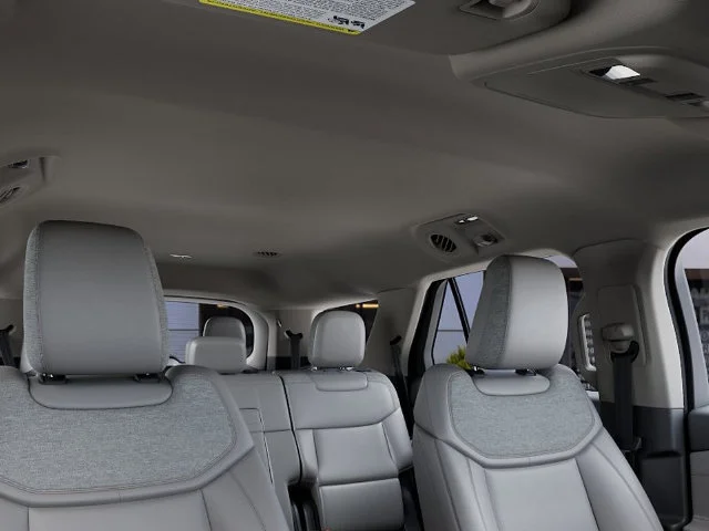 New 2027 Gray Ford Active image 22