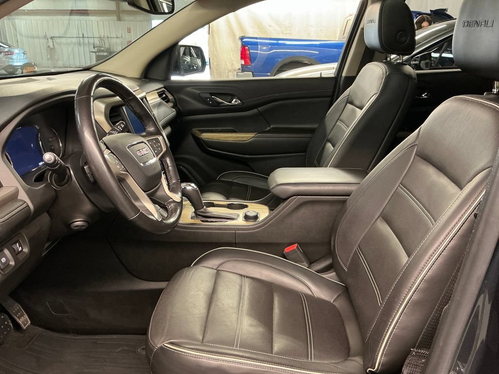 Used 2019 DARK SKY METALLIC GMC Denali image 14