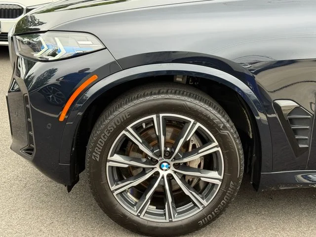 Certified Used 2024 Carbon Black Metallic BMW xDrive40i image 10