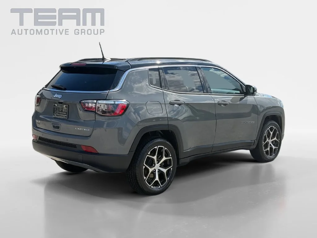 Used 2024 Gray Jeep Limited image 7