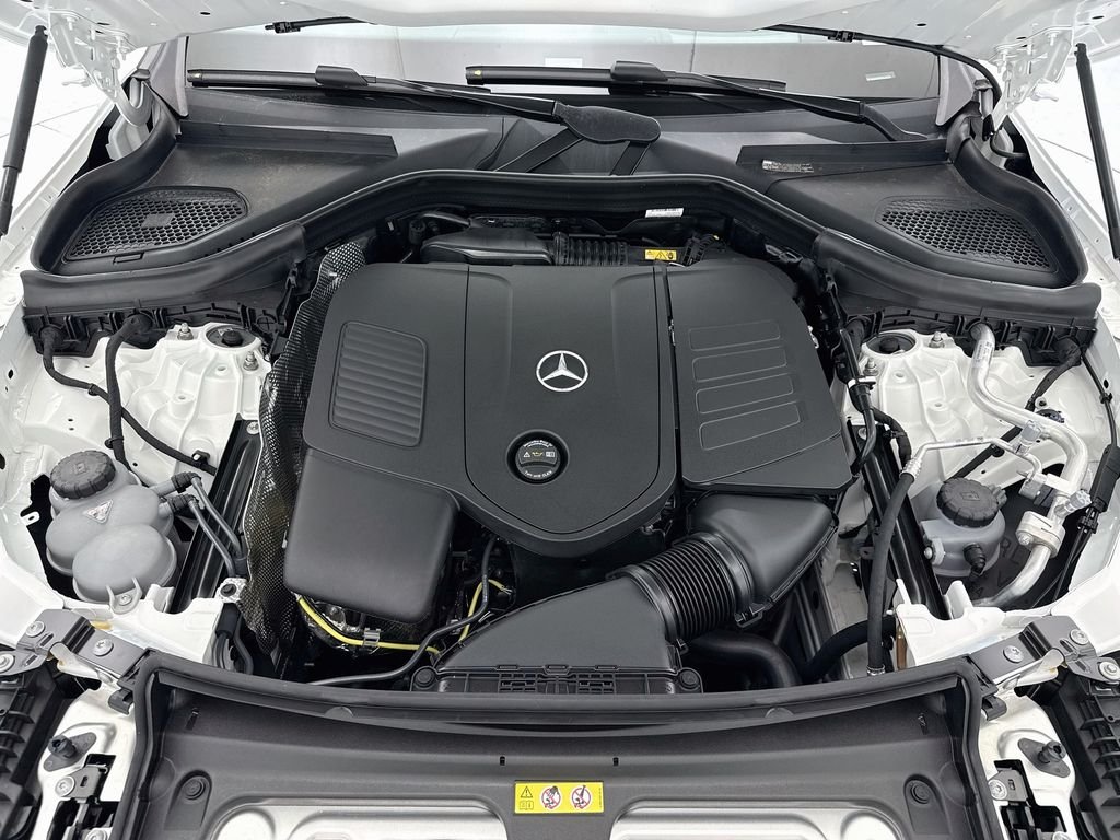 New 2027 Polar White Mercedes-Benz GLC 300 image 28