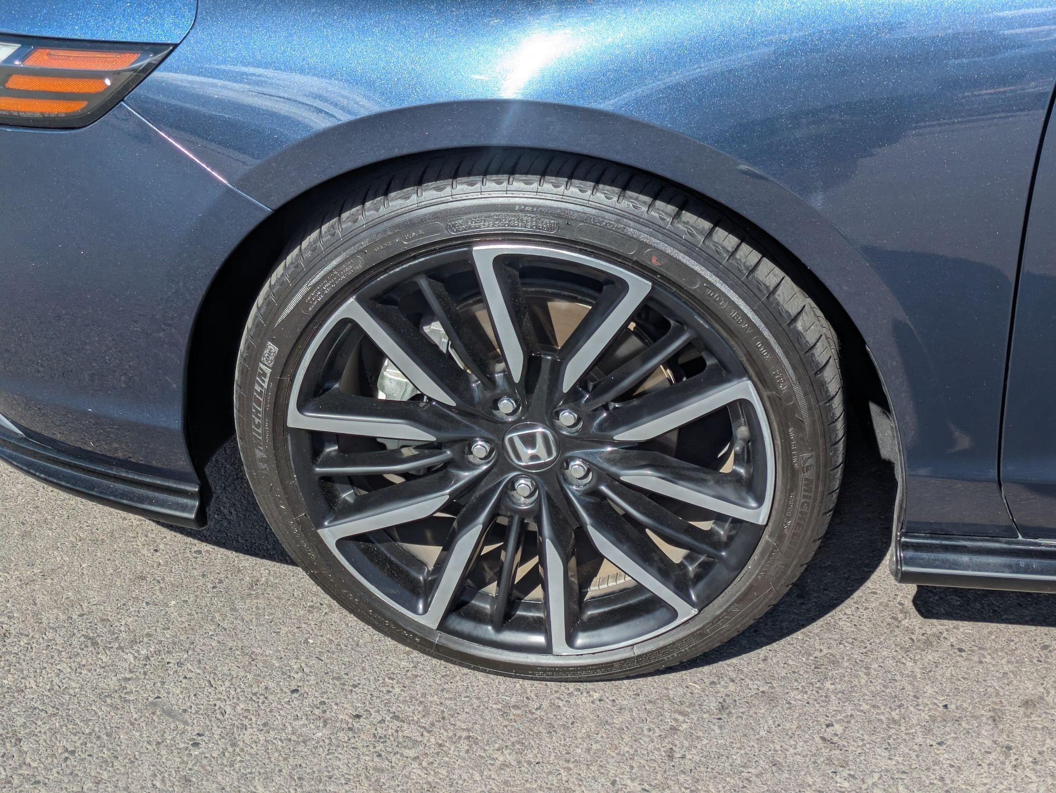 2025 Honda Accord Hybrid Touring - Photo 47