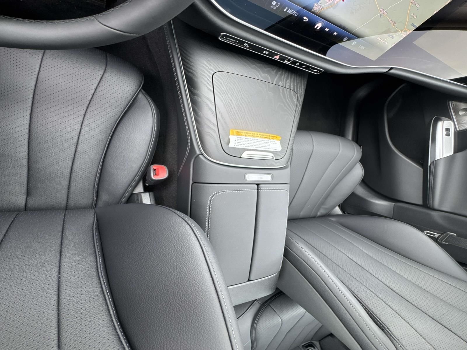2026 Mercedes-Benz E-Class E350 - Photo 16