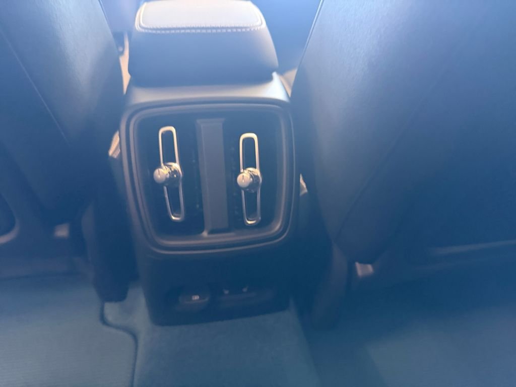 Used 2023 Blue Volvo Ultimate image 19