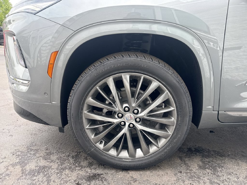 New 2026 Moonstone Gray Metallic Buick Avenir image 30