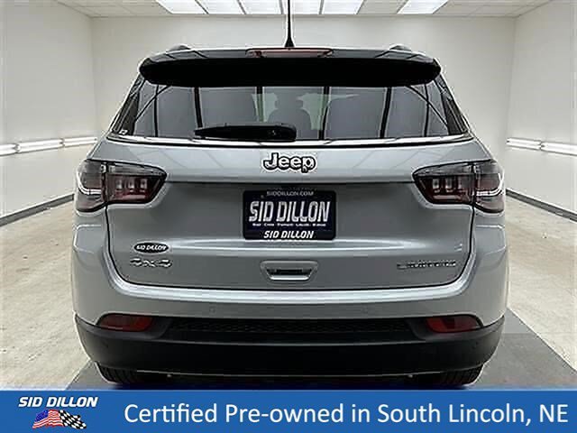 Certified Used 2024 Silver Zynith Metallic Clearcoat Jeep Limited image 5