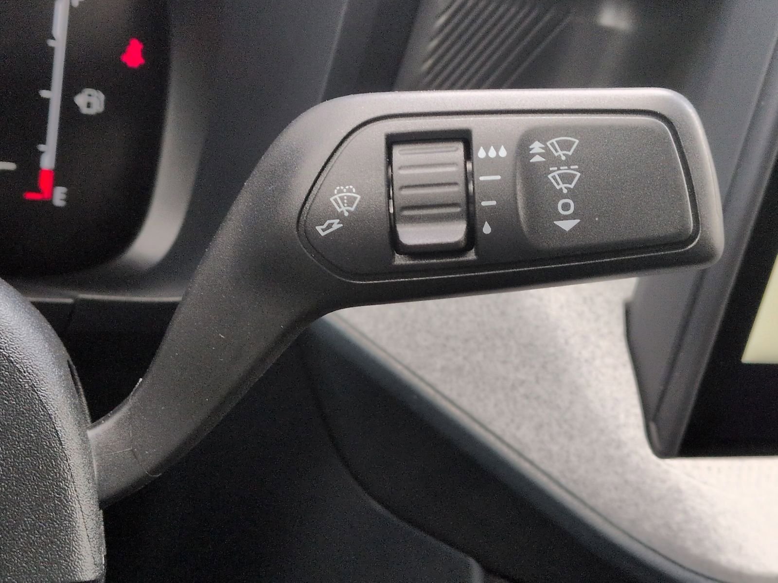 2025 Ford Maverick XLT - Photo 26