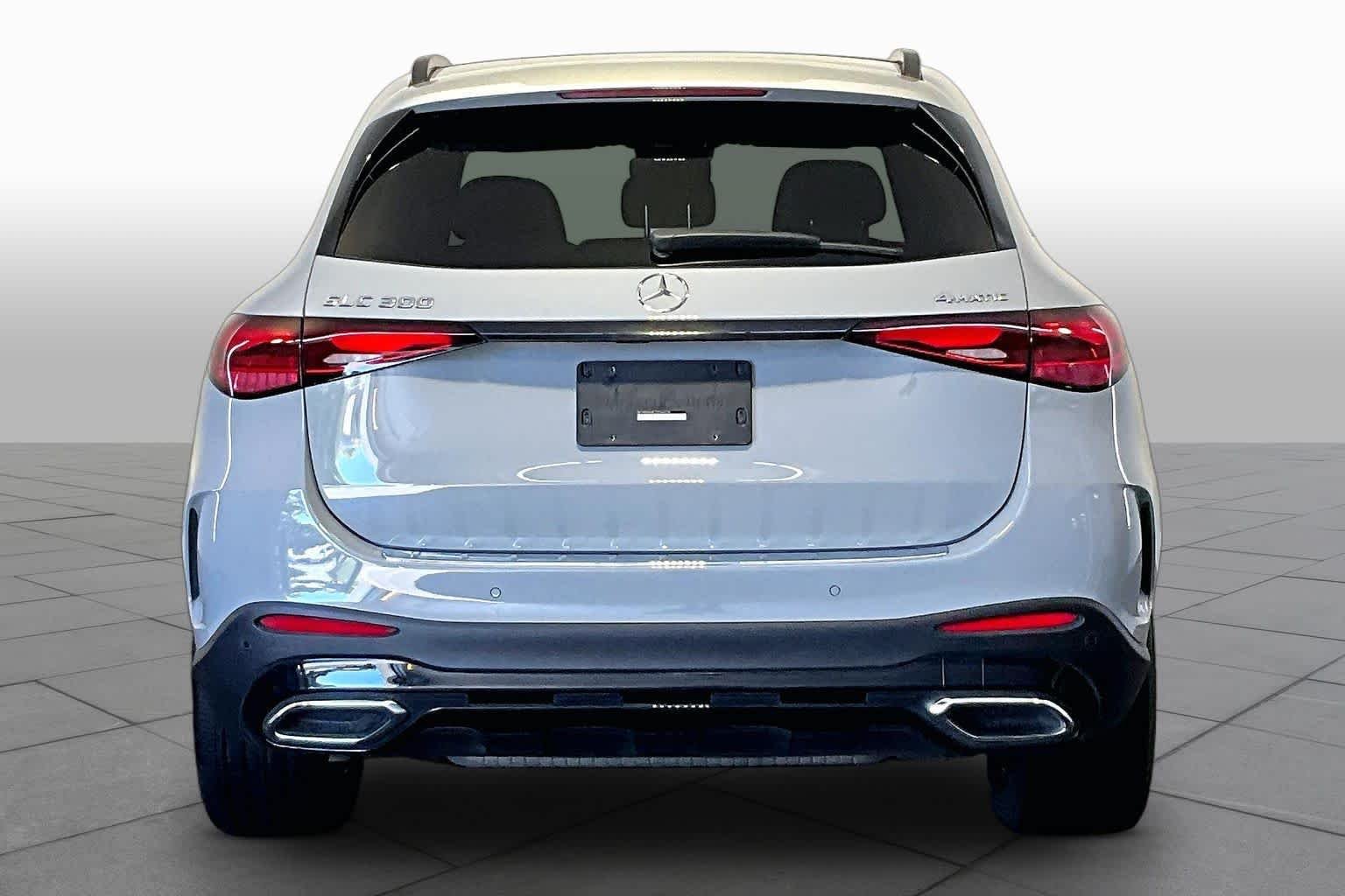 Used 2025 MANUFAKTUR Alpine Grey Mercedes-Benz GLC 300 image 5