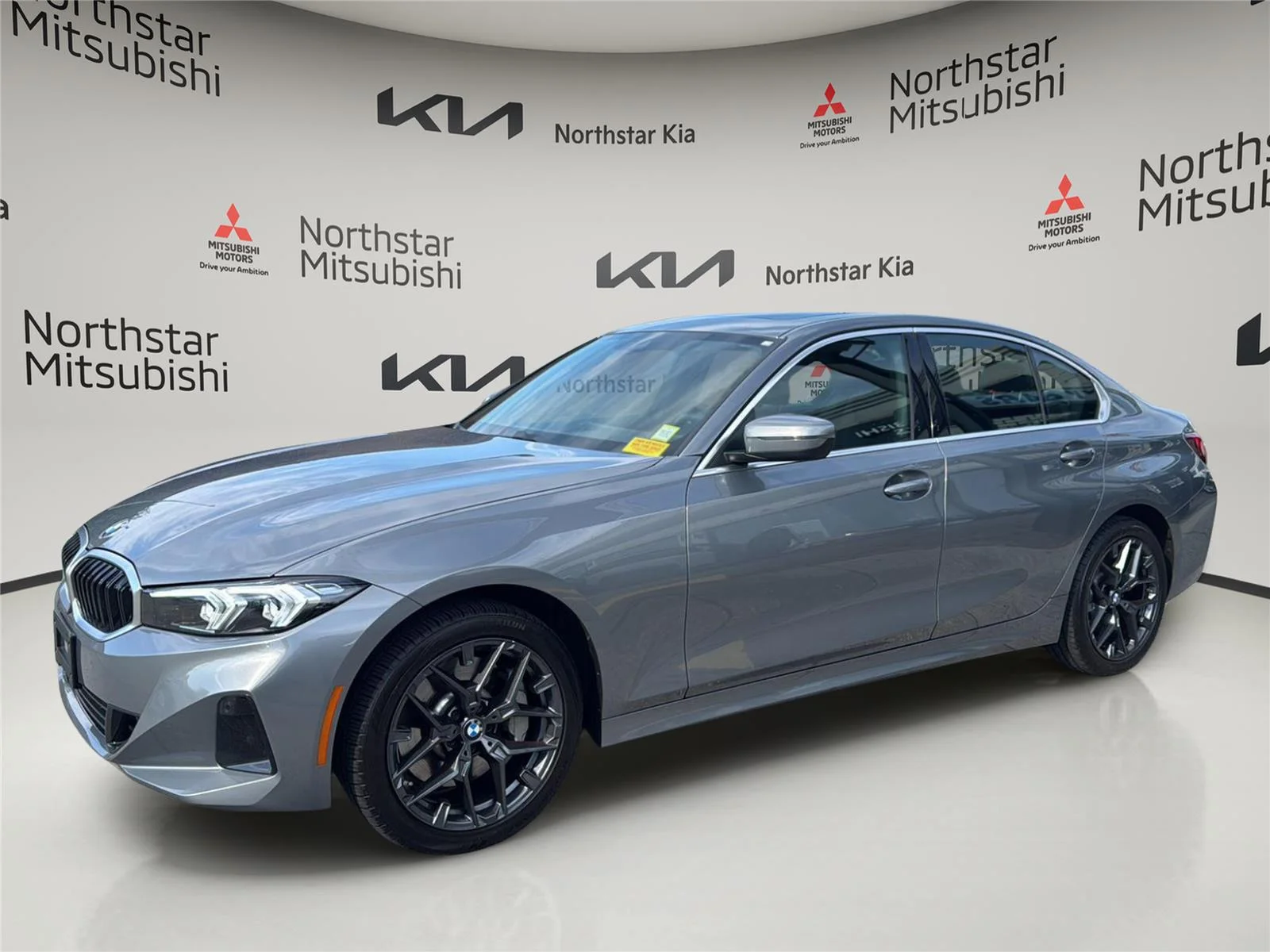 Used 2026  BMW 330i NA xDrive image 2