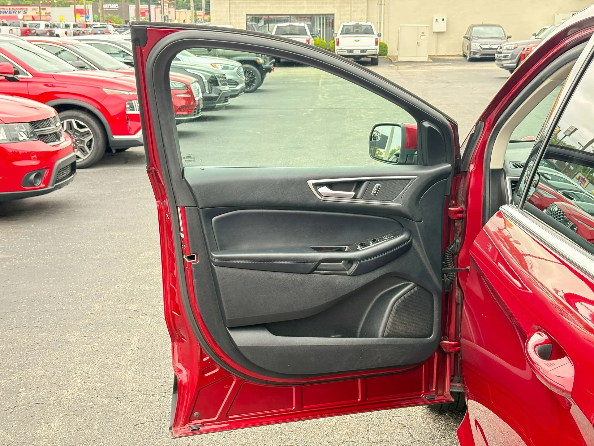 Used 2018 Red Ford SEL image 20