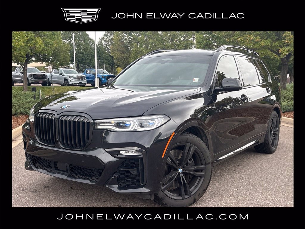 2021 BMW X7 M50i