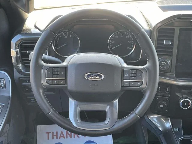 Used 2022 Black Metallic Ford XLT image 13