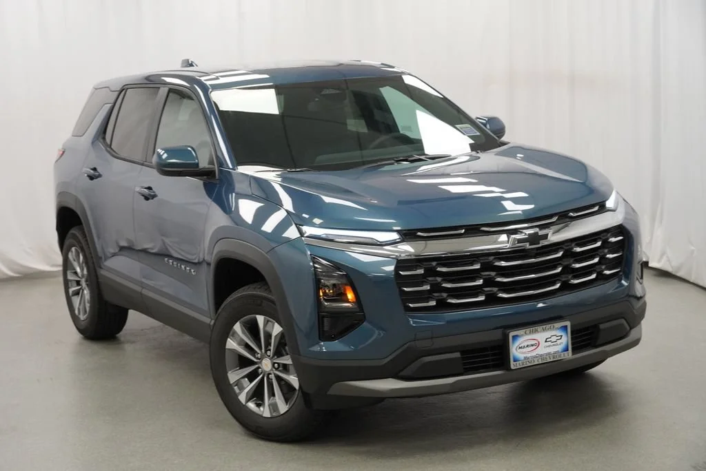 2027 Chevrolet Equinox LT - Photo 34
