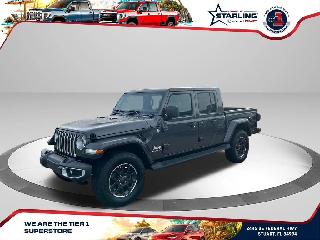 Used 2022 Gray Jeep Overland 4x4 image 1