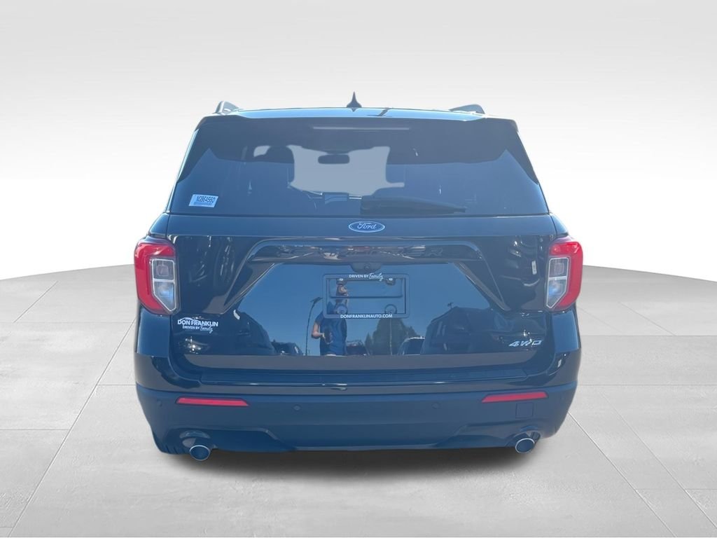 Used 2022 Black Ford ST-Line image 7