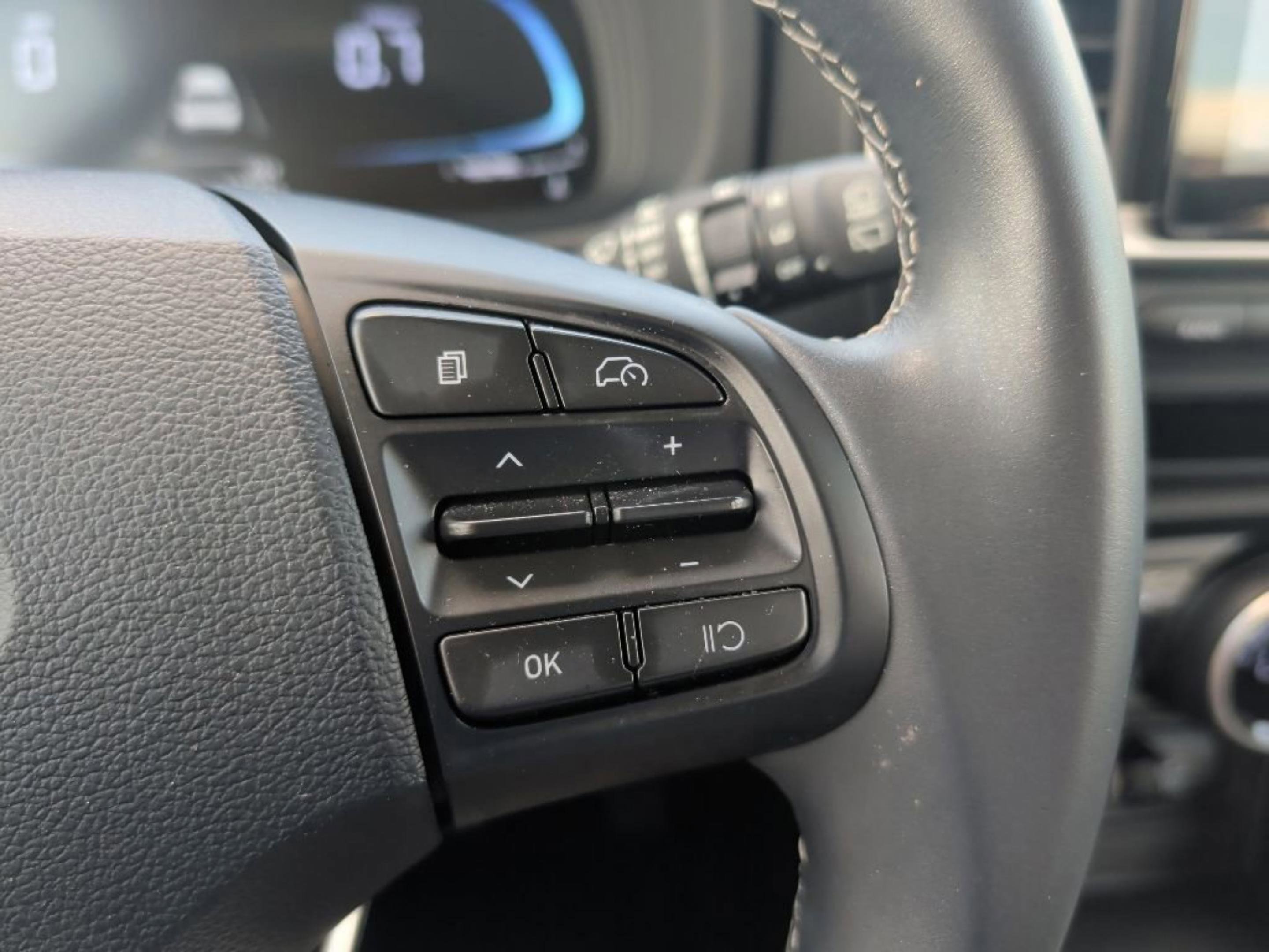 Used 2024 Green Apple Hyundai SEL image 19