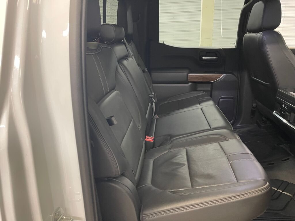 Used 2021 IRIDESCENT PEARL TRICOAT Chevrolet High Country image 27