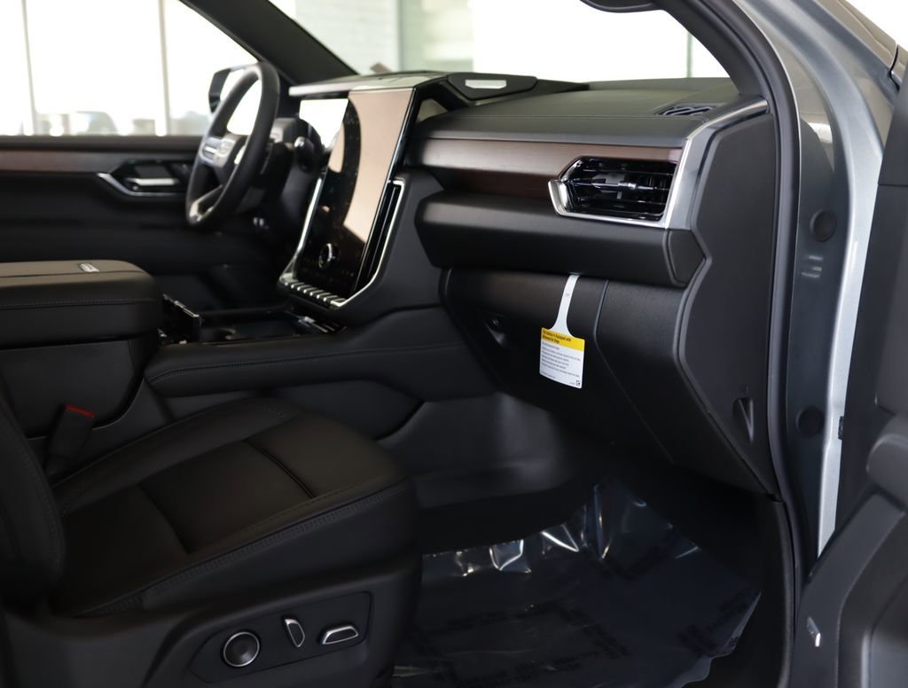 2026 GMC Yukon Denali - Photo 39
