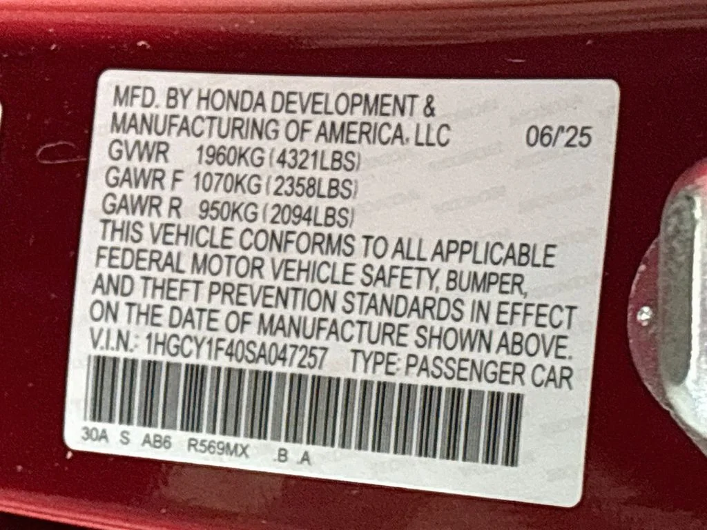 Used 2025 Radiant Red Metallic Honda SE image 25