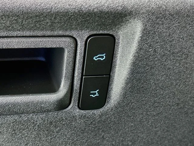 New 2027 Gray Ford Active image 23