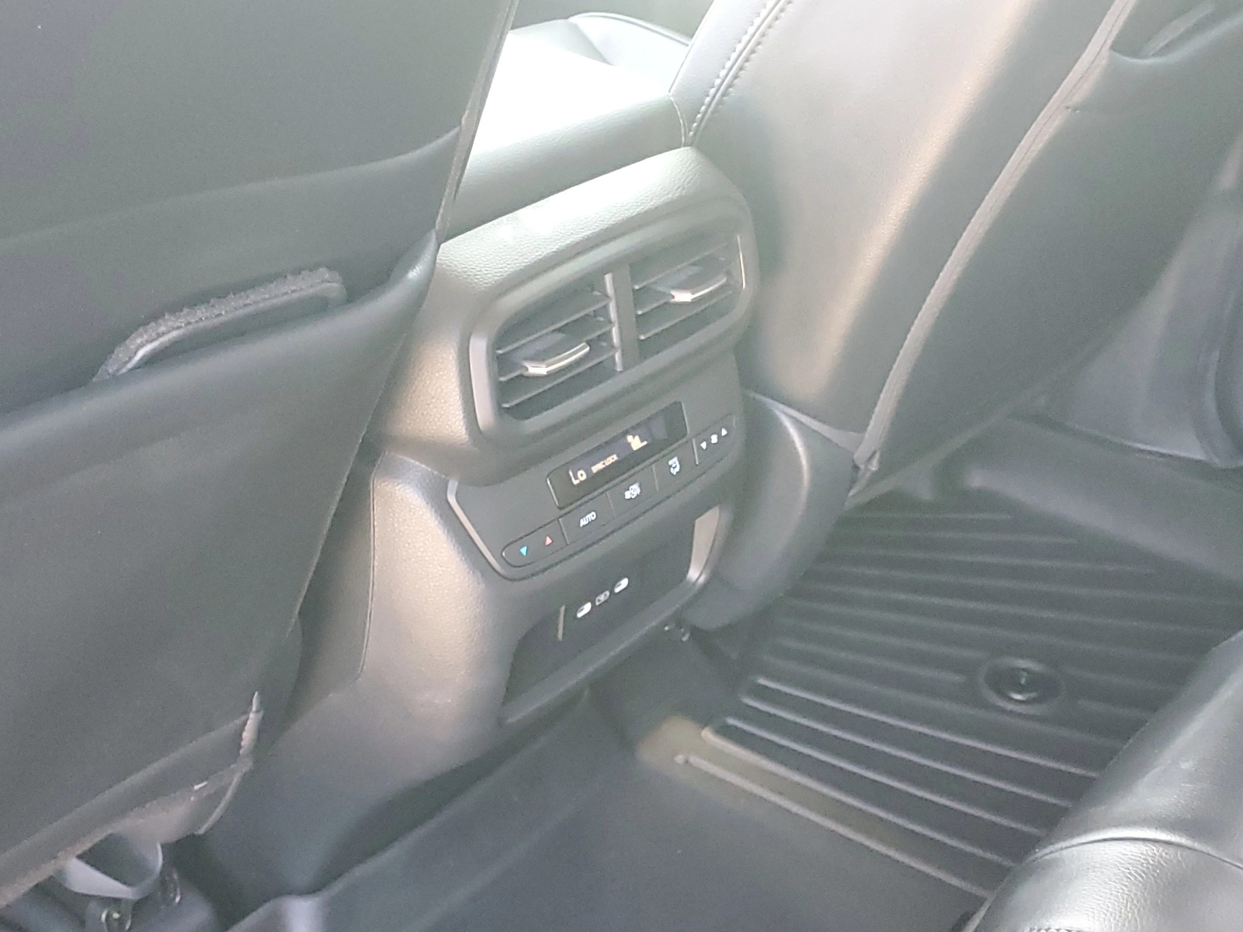 Used 2025 Platinum White Pearl Honda Touring image 11