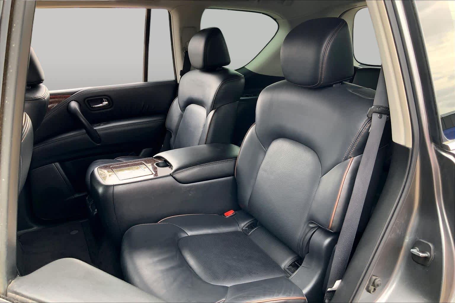 Used 2020 Gun Metallic Nissan SL image 21
