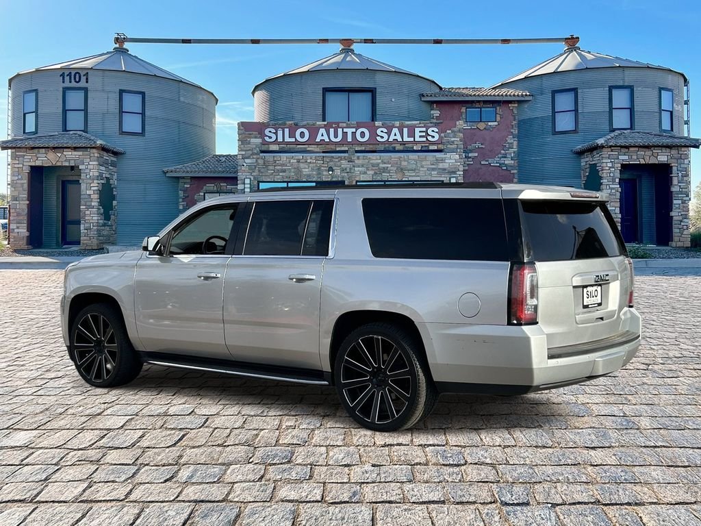 Used 2018 Silver GMC SLT image 3