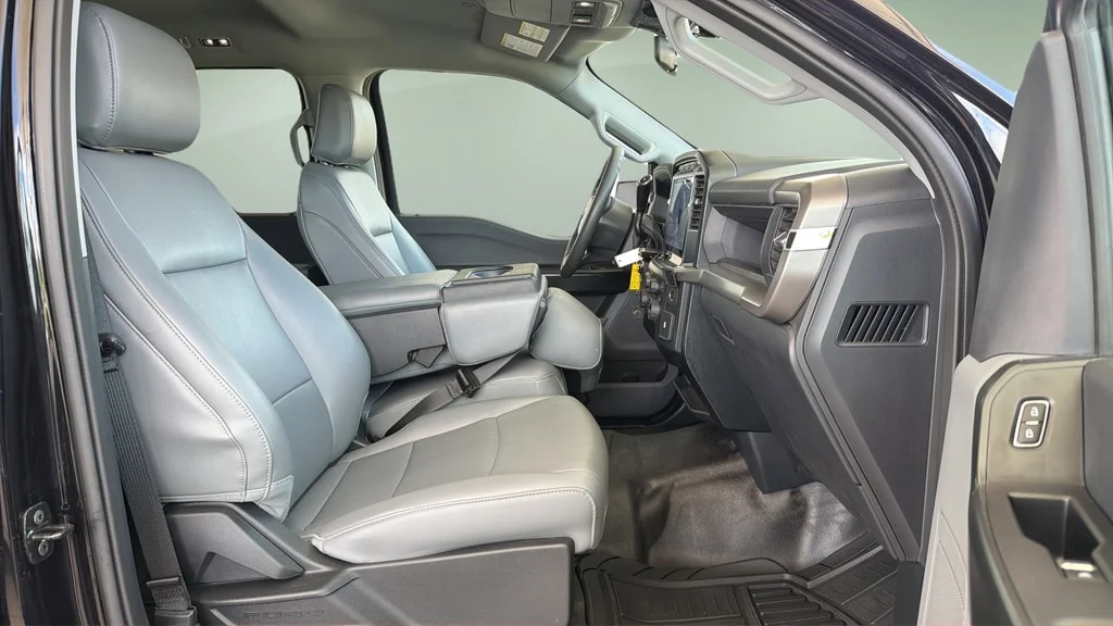Used 2024 Agate Black Ford XL image 11