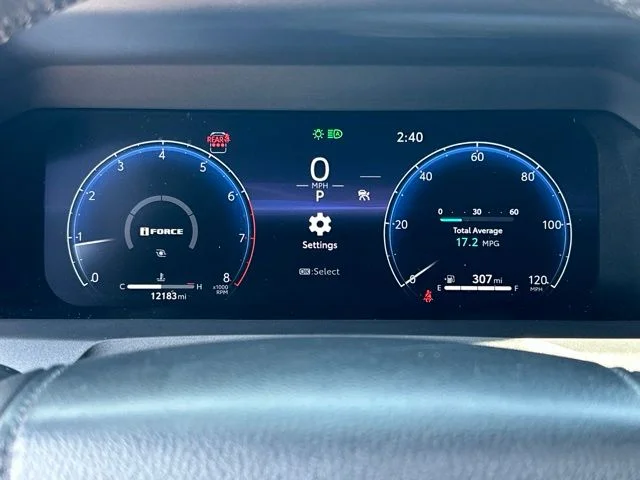 Certified Used 2025  Toyota TRD Off-Road Premium image 61