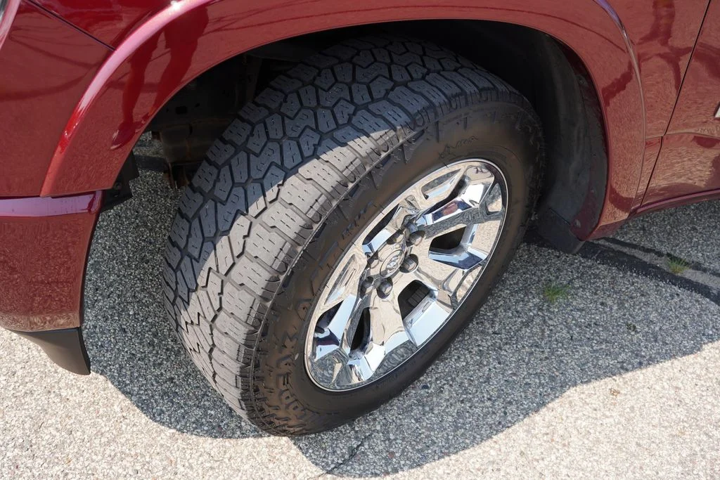 Certified Used 2020 Delmonico Red Pearlcoat Ram Laramie image 13