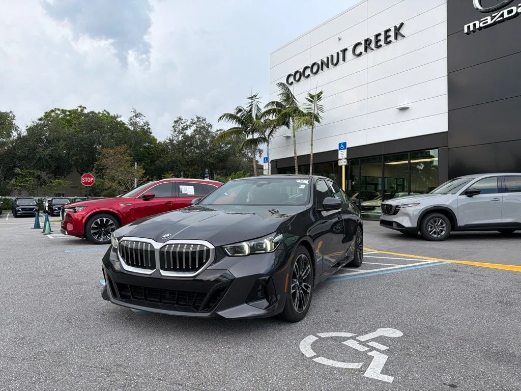 Used 2026 Dark Graphite BMW 530i xDrive image 13