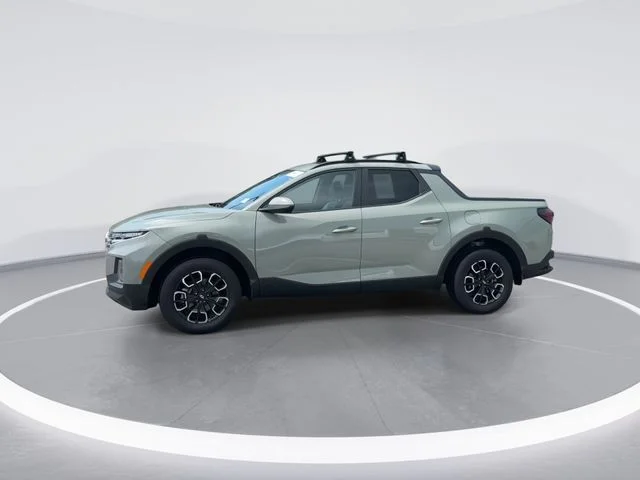 Used 2023 Green Hyundai SEL Premium image 4
