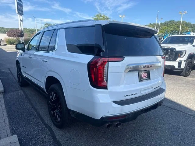 Used 2023 White GMC Denali image 7