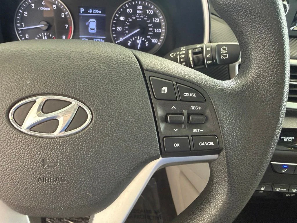 Used 2019 White Hyundai Value image 41