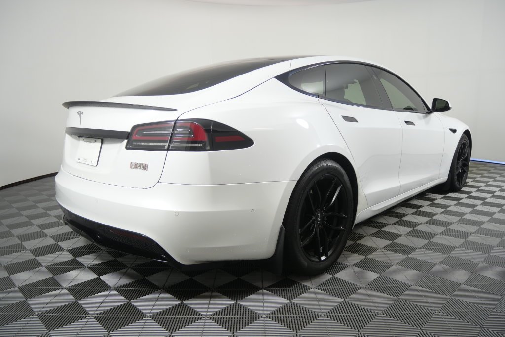 Used 2023 Pearl White Multi-Coat Tesla Base image 4