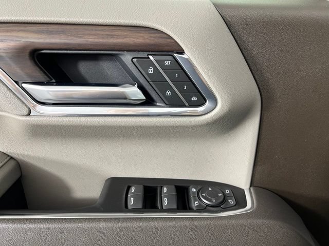 New 2026 Summit White GMC SLT image 18
