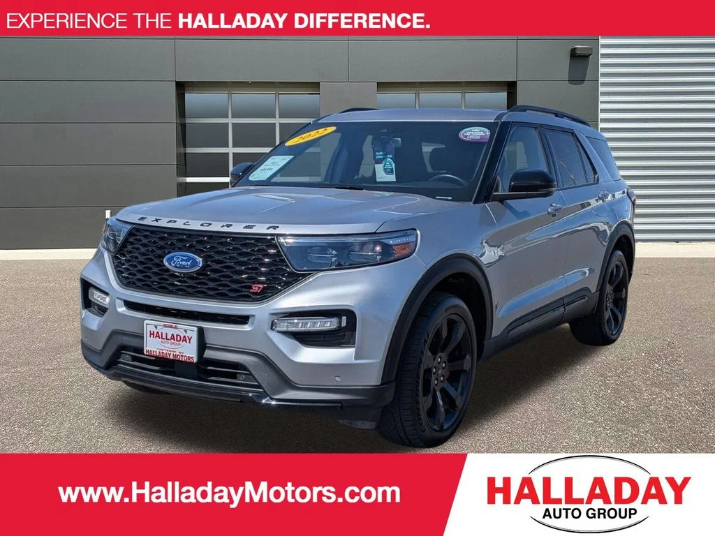 2022 Ford Explorer ST 4WD's photo