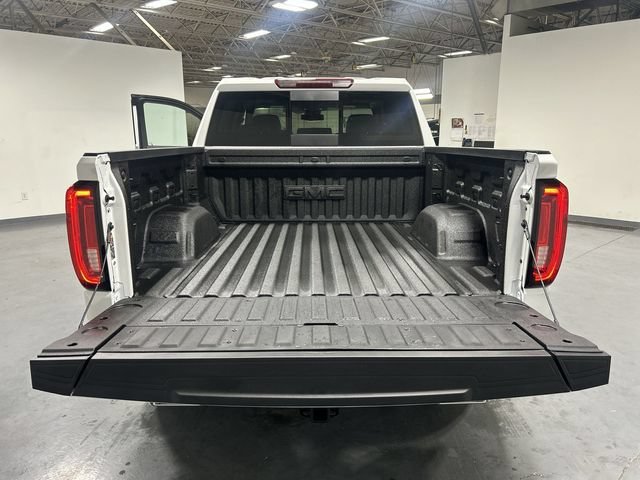 2026 GMC Sierra 1500 SLT - Photo 23