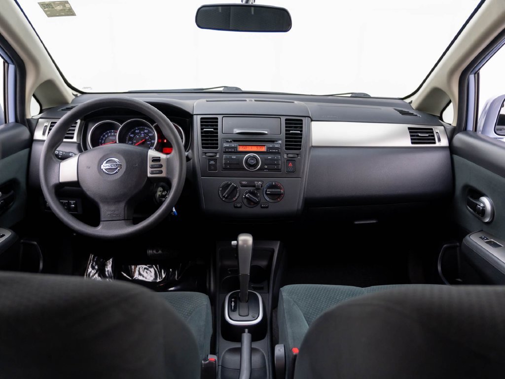 Used 2012 Arctic Blue Nissan 1.8 S image 12