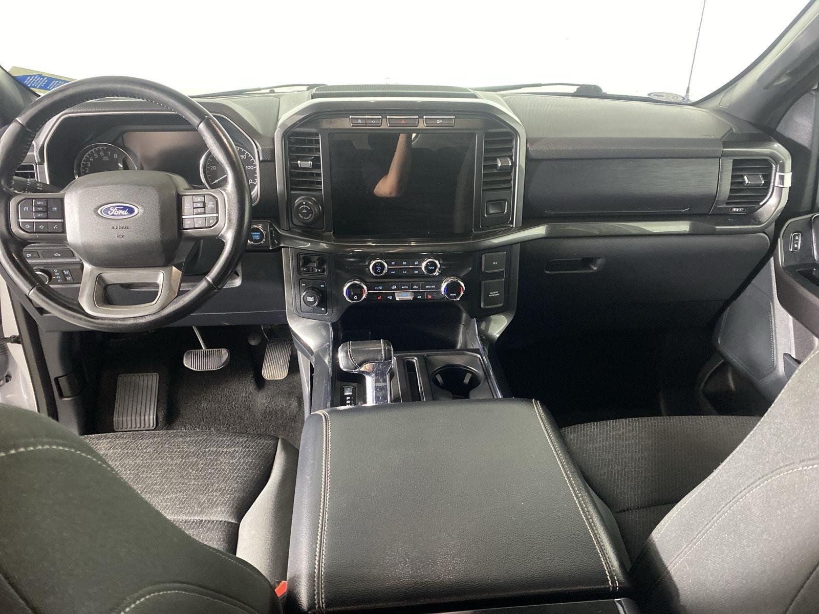 Used 2021 Oxford White Ford XLT image 36