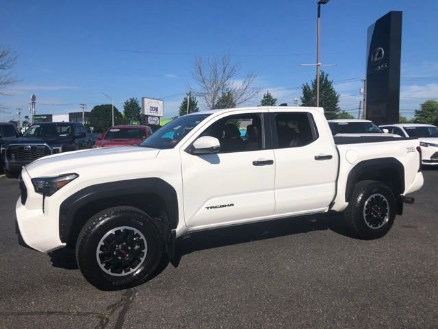 Certified Used 2025 White Toyota TRD Off-Road image 7