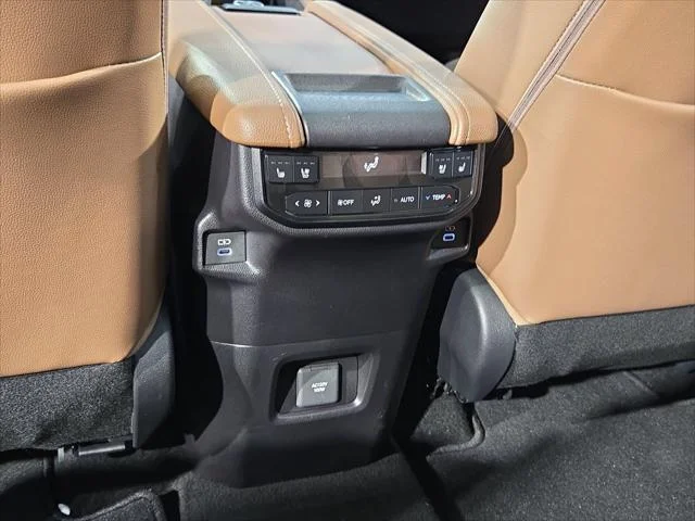 Certified Used 2026 PRECIOUS METAL Toyota  image 39