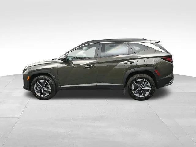 Used 2026 Green Hyundai SEL image 6