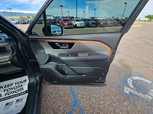 Used 2025 Gray Metallic Subaru Sport image 21