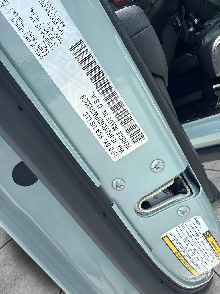 Used 2023 Gray Jeep Rubicon image 30